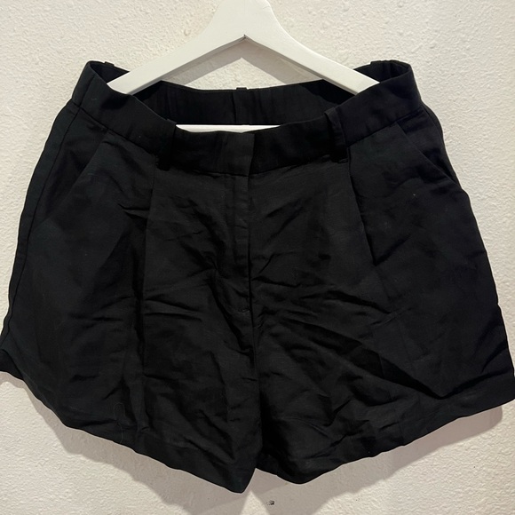 H&M Pants - H&M linen blend Elegant Black High Waist Women's Shorts